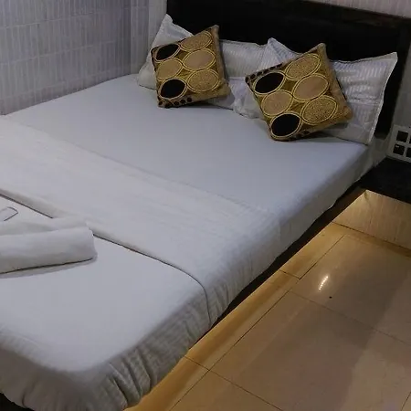 Hotel Paris Residency-2